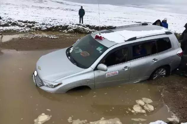 为什么说打死都不建议买SUV？SUV和轿车的差距，跑了长途你就懂了